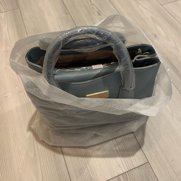 Doterra - Purse - Essential Oil Bag - Picture 2 of 10